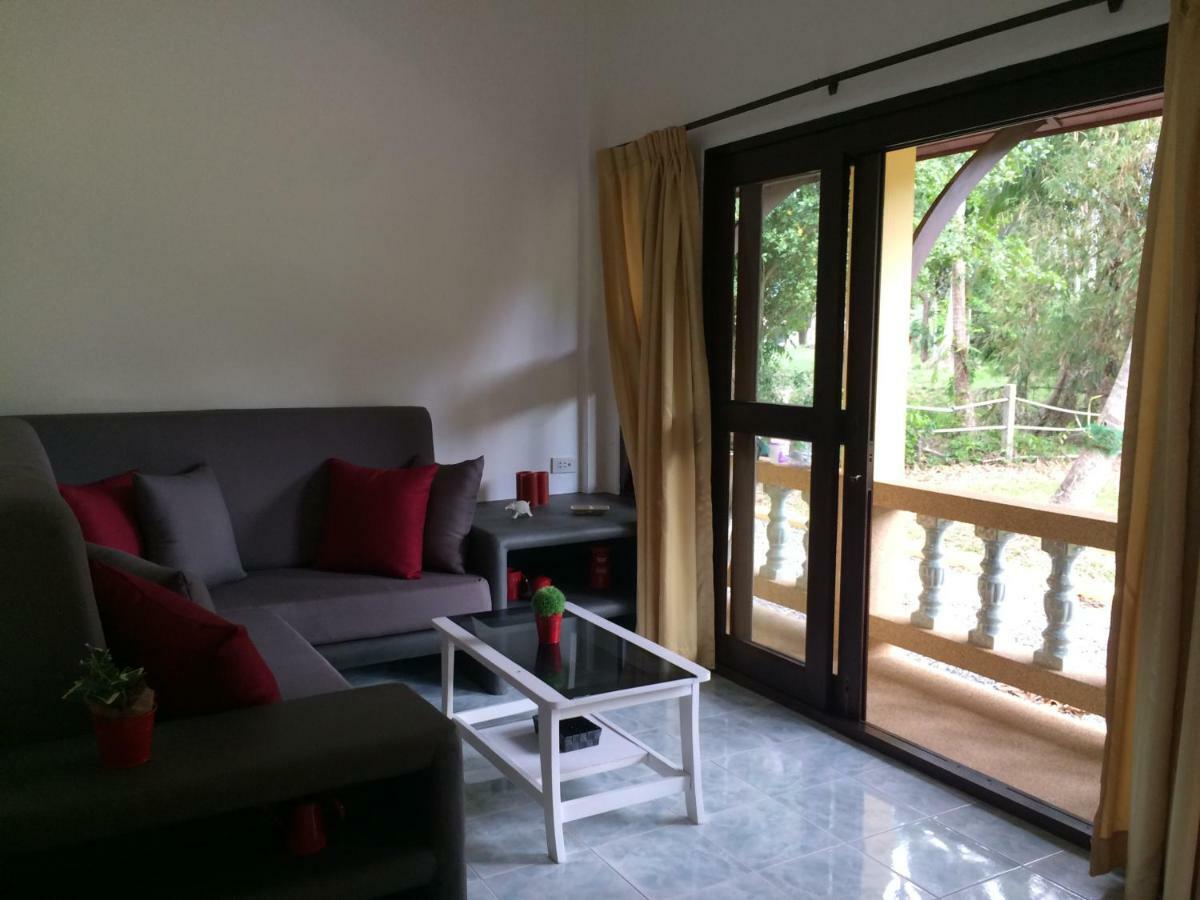 Marilyns Residential Resort Maret Экстерьер фото
