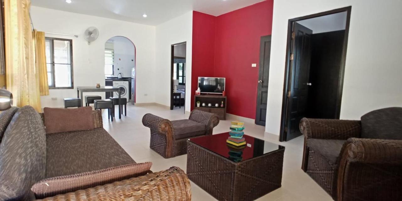Marilyns Residential Resort Maret Экстерьер фото